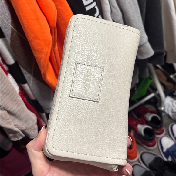 Marc Jacobs Off-White Mini Bag - Picture 4 of 10